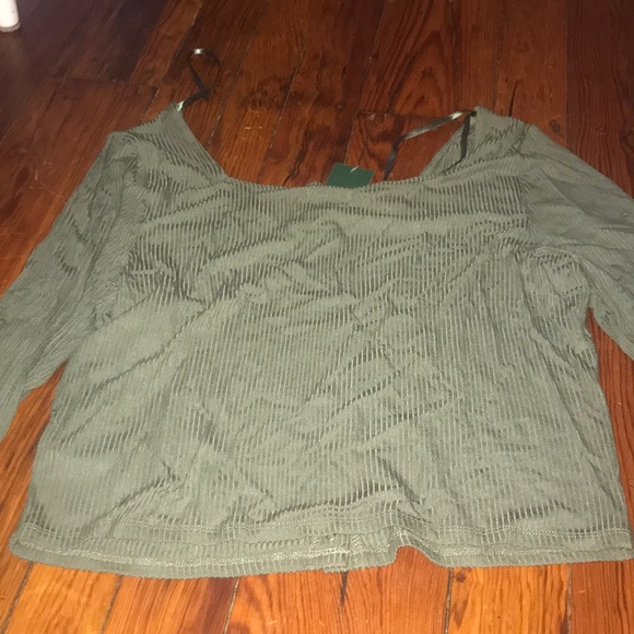 Wild Fable olive green top - Picture 7 of 7